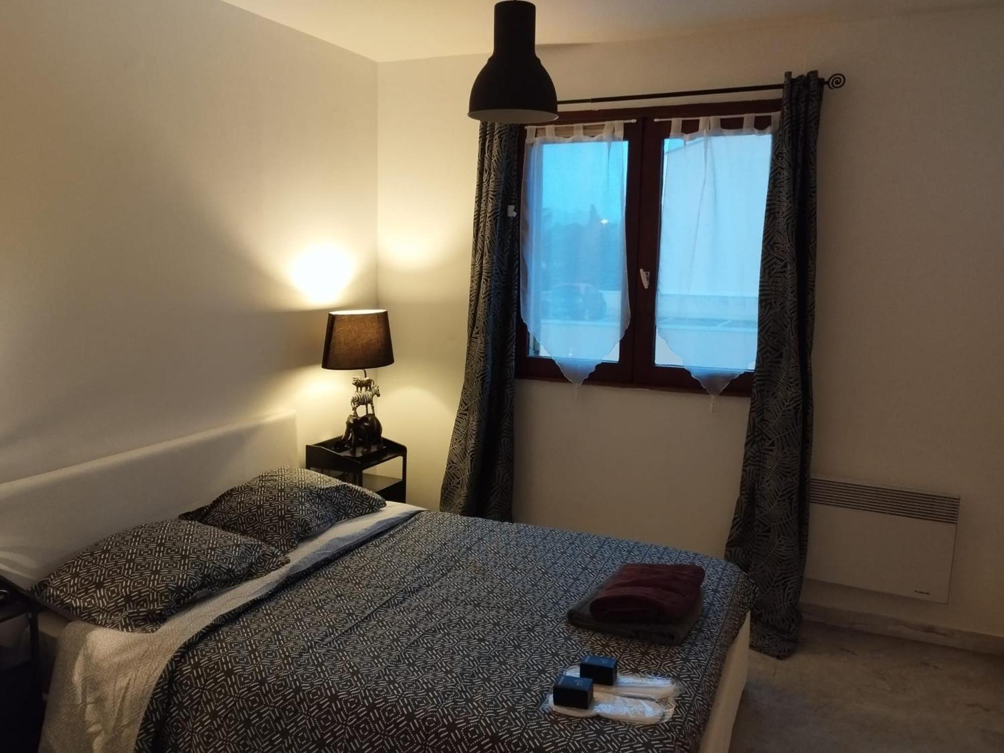 Chez Stf Apartment Sanary-sur-Mer Luaran gambar