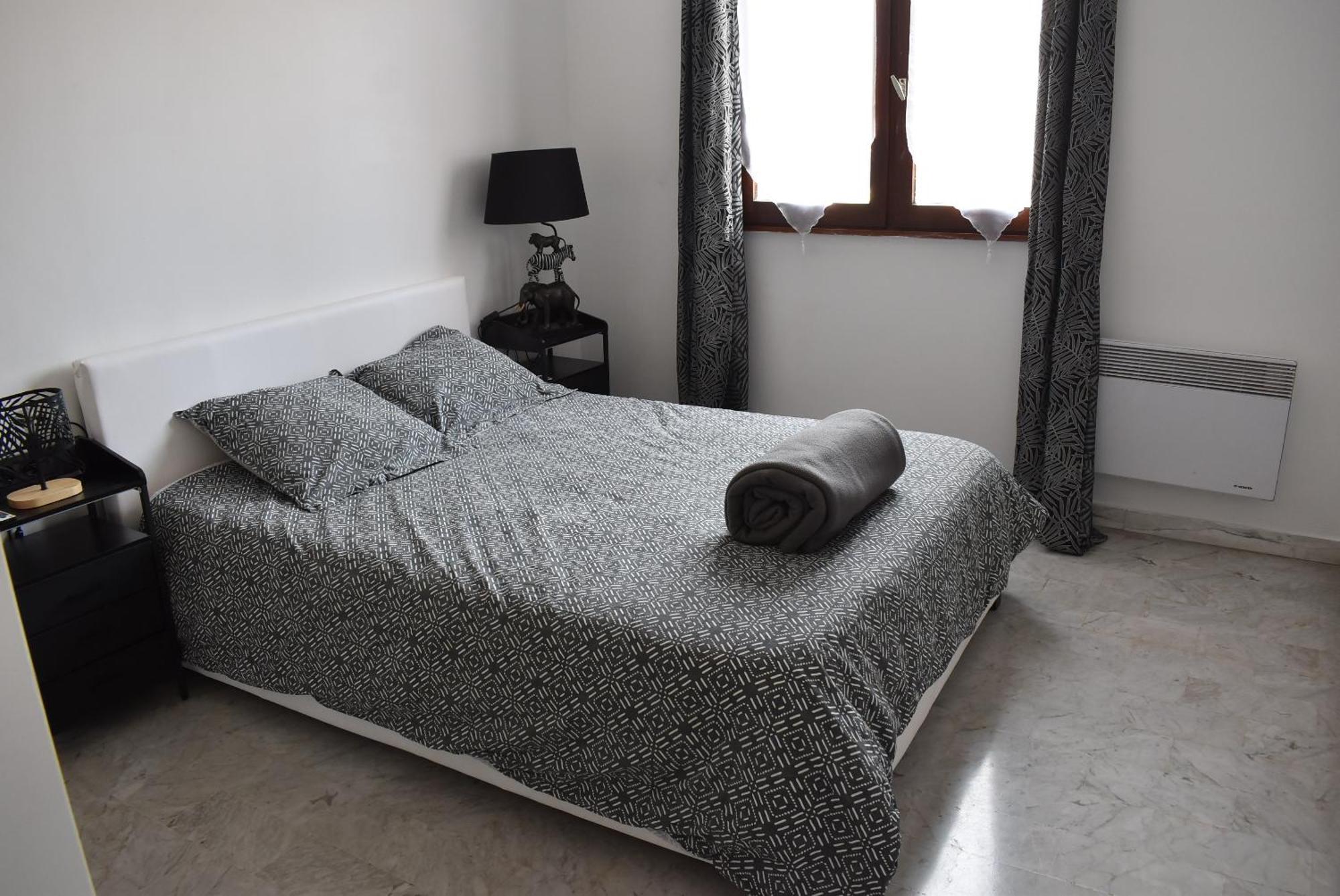 Chez Stf Apartment Sanary-sur-Mer Luaran gambar
